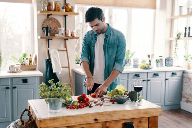 files/istockphoto-1141224335-612x612.jpg